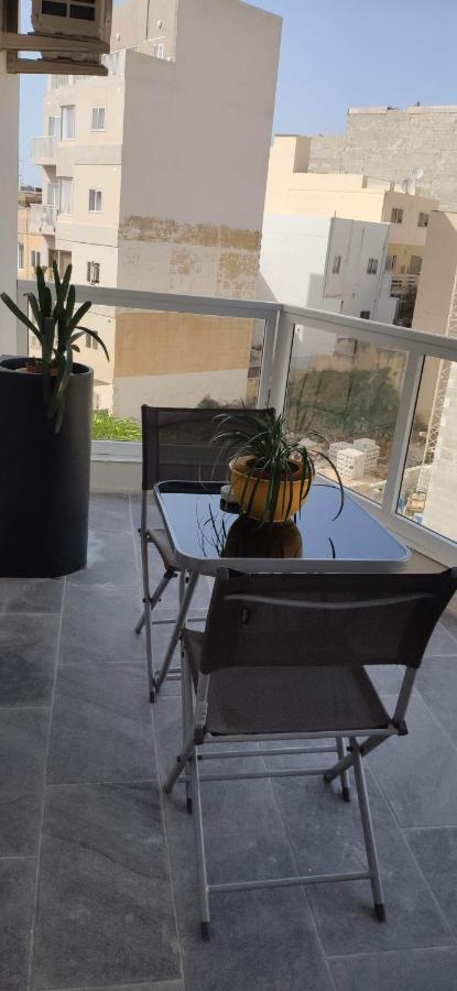 Rebak Place- A Bright & Charming Getaway Marsaskala Exterior foto